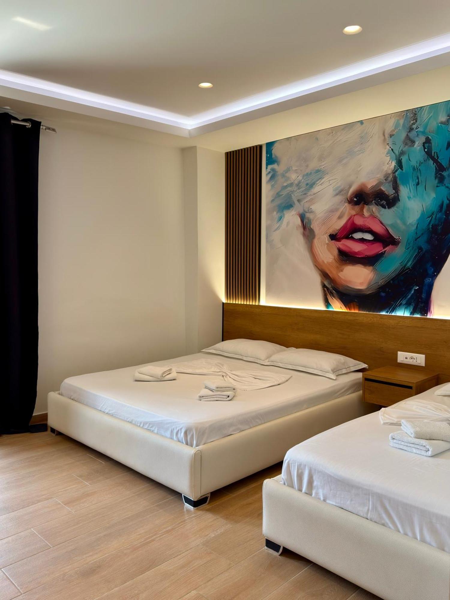 Fori'S Rooms Himare Exteriör bild